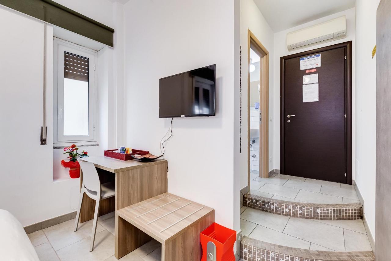 B&B Casa Der Poeta Roma Esterno foto