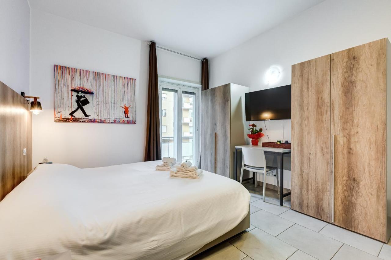 B&B Casa Der Poeta Roma Esterno foto
